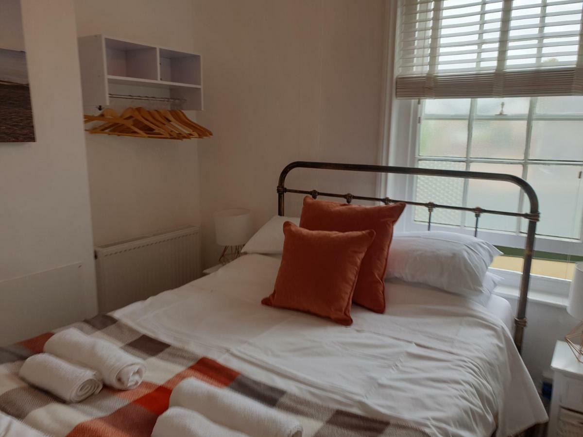 The Studio Apartment Уеймут Екстериор снимка