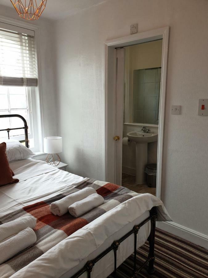 The Studio Apartment Уеймут Екстериор снимка