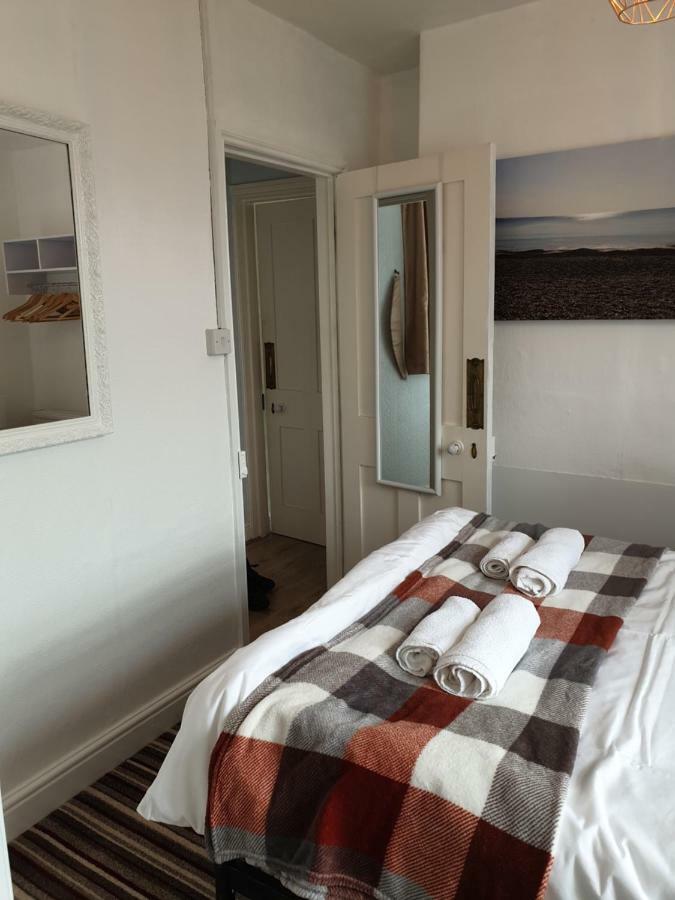The Studio Apartment Уеймут Екстериор снимка
